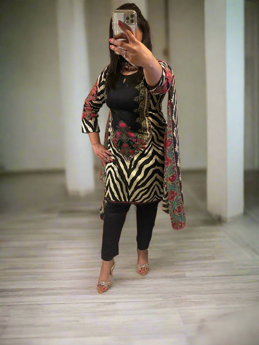 Black Lawn Suit (Sana Safinaz Inspired)