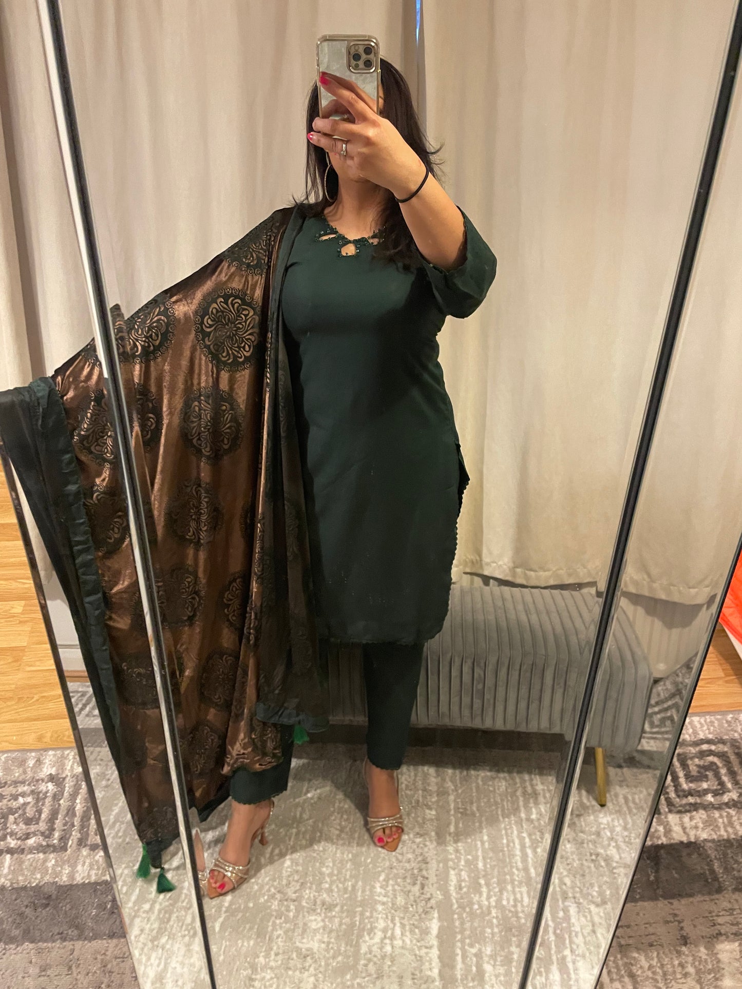 Bottle green Palachi Shawl with Marina